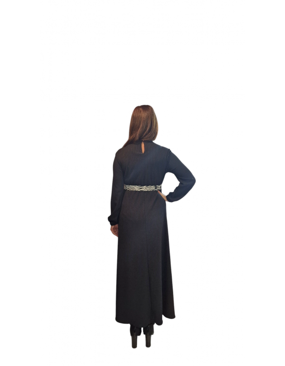 Μακρύ μαύρο φόρεμα κρουαζε 