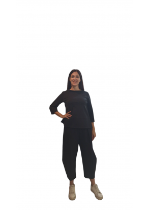 Μπλούζα με λαιμοκοψη 